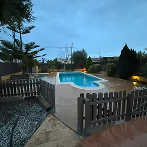 Xalet Piscina Privada Ibiscus Сasa de vacaciones